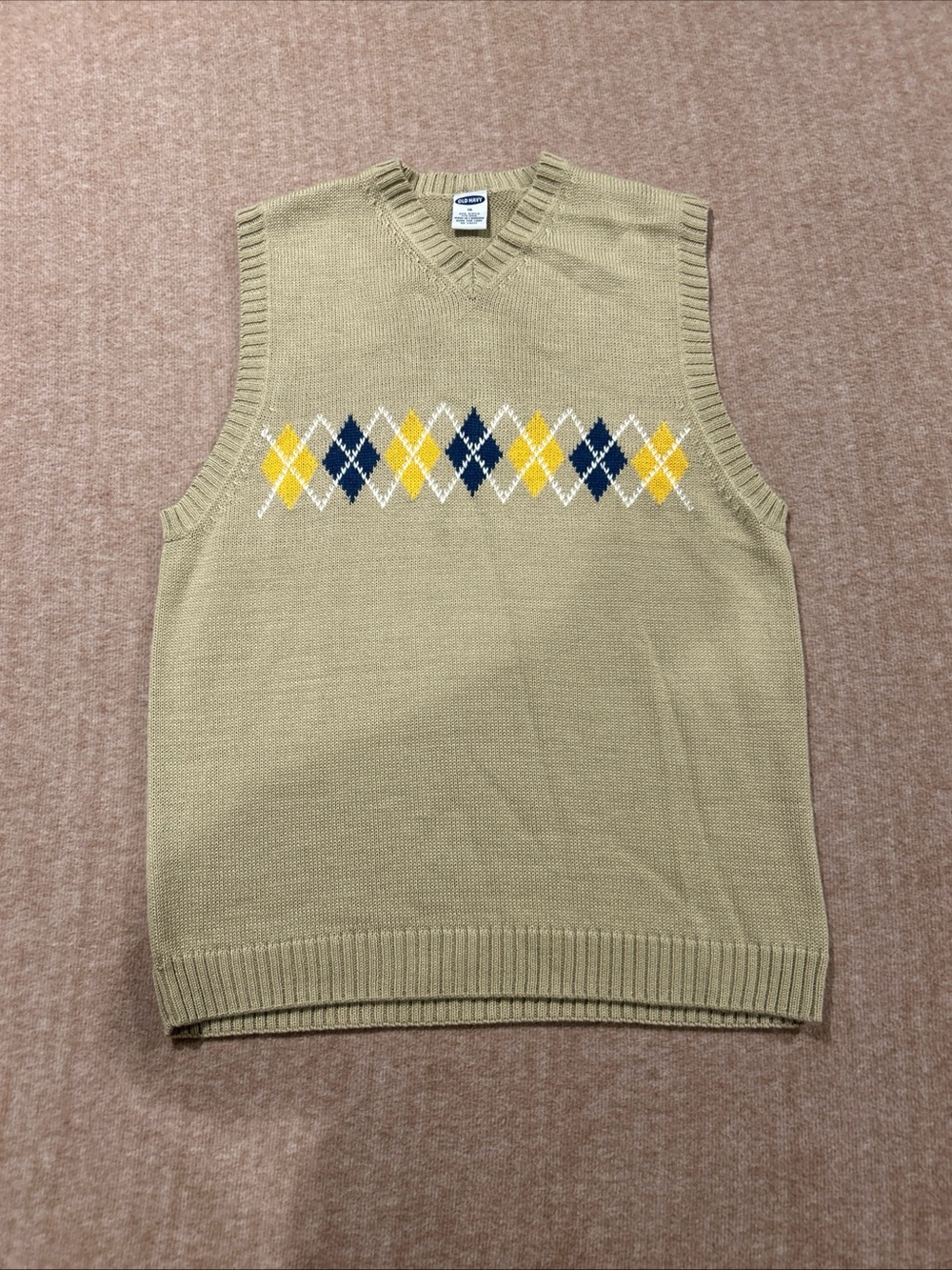 Old Navy Women’s Argyle Sweater Vest 16 Beige with Yellow & Navy Plus Size